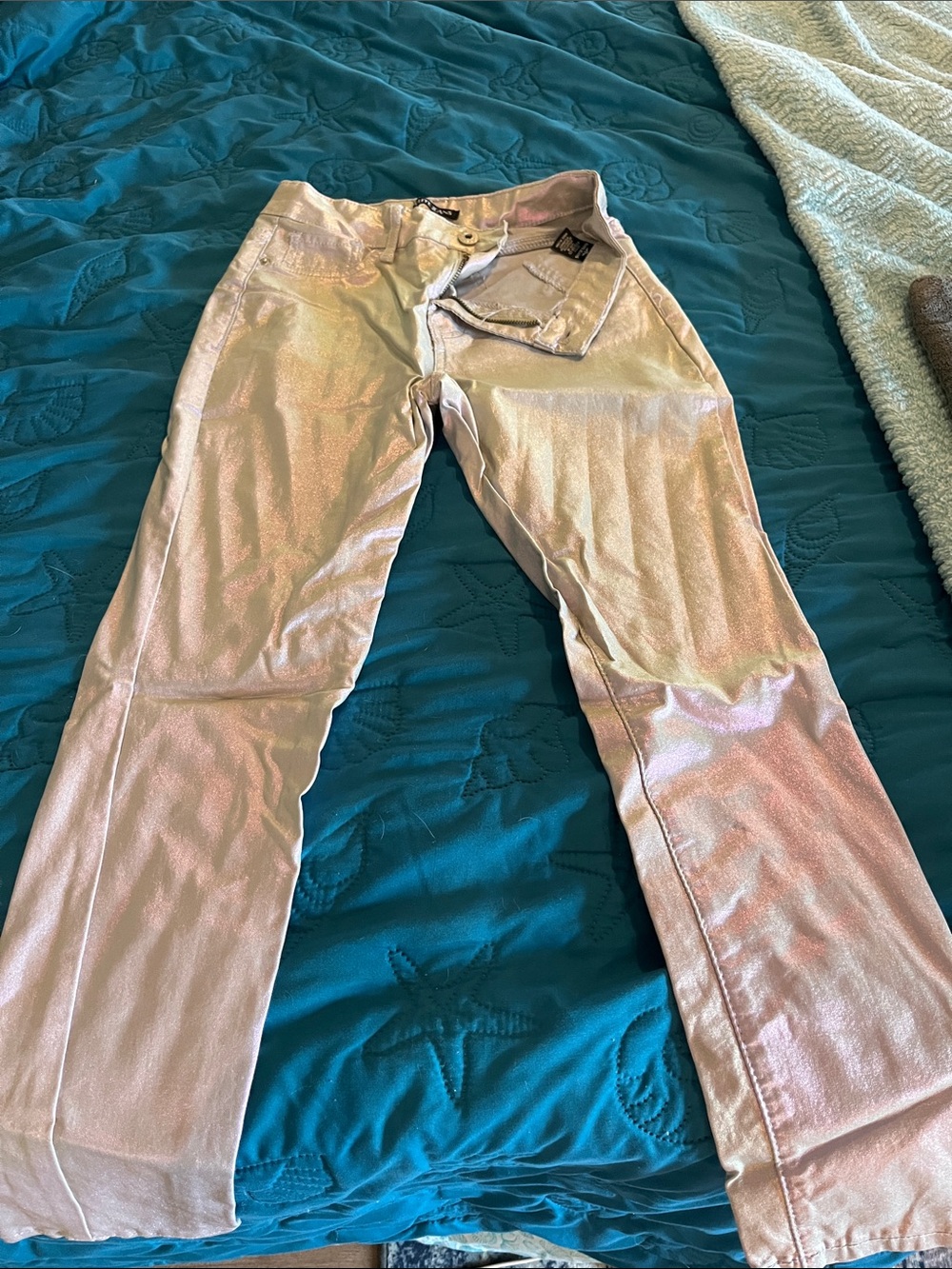 Women’s Straight Leg Jeans shimmer holographic